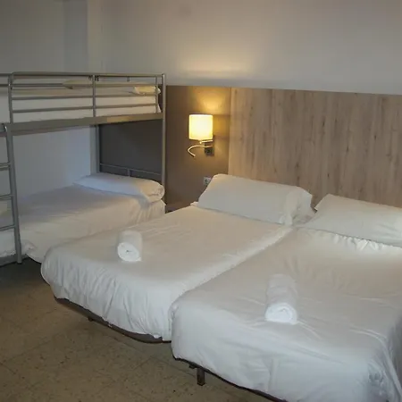 La Cabanya Guest house Setcases